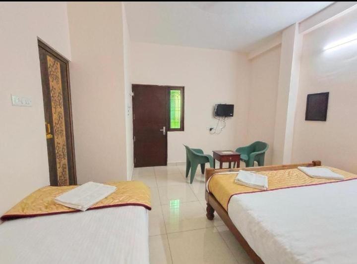 Township Residency Inn Pondicherry Exterior foto